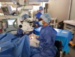 Štyria čakajúci pacienti na transplantáciu očnej rohovky